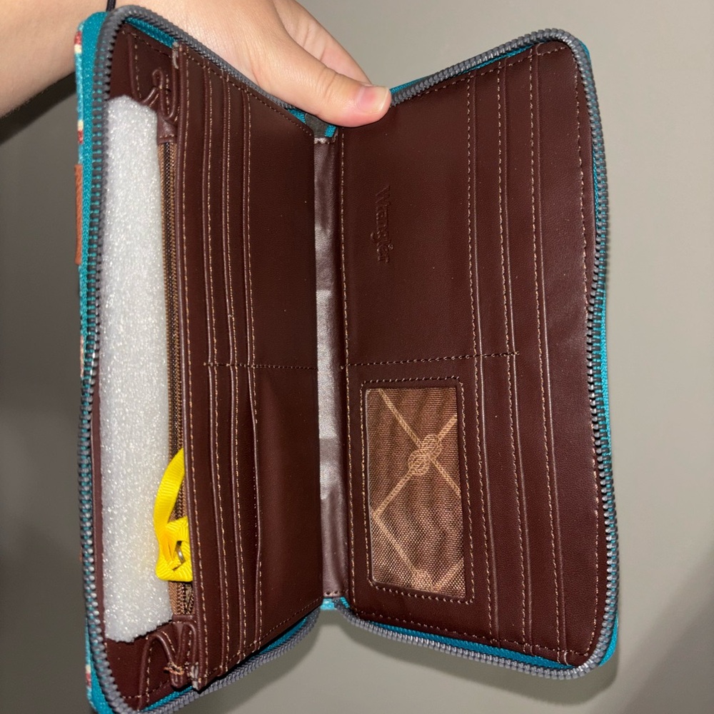 Wrangler Teal and Brown Patterned Wristlet - Picture 2 of 2